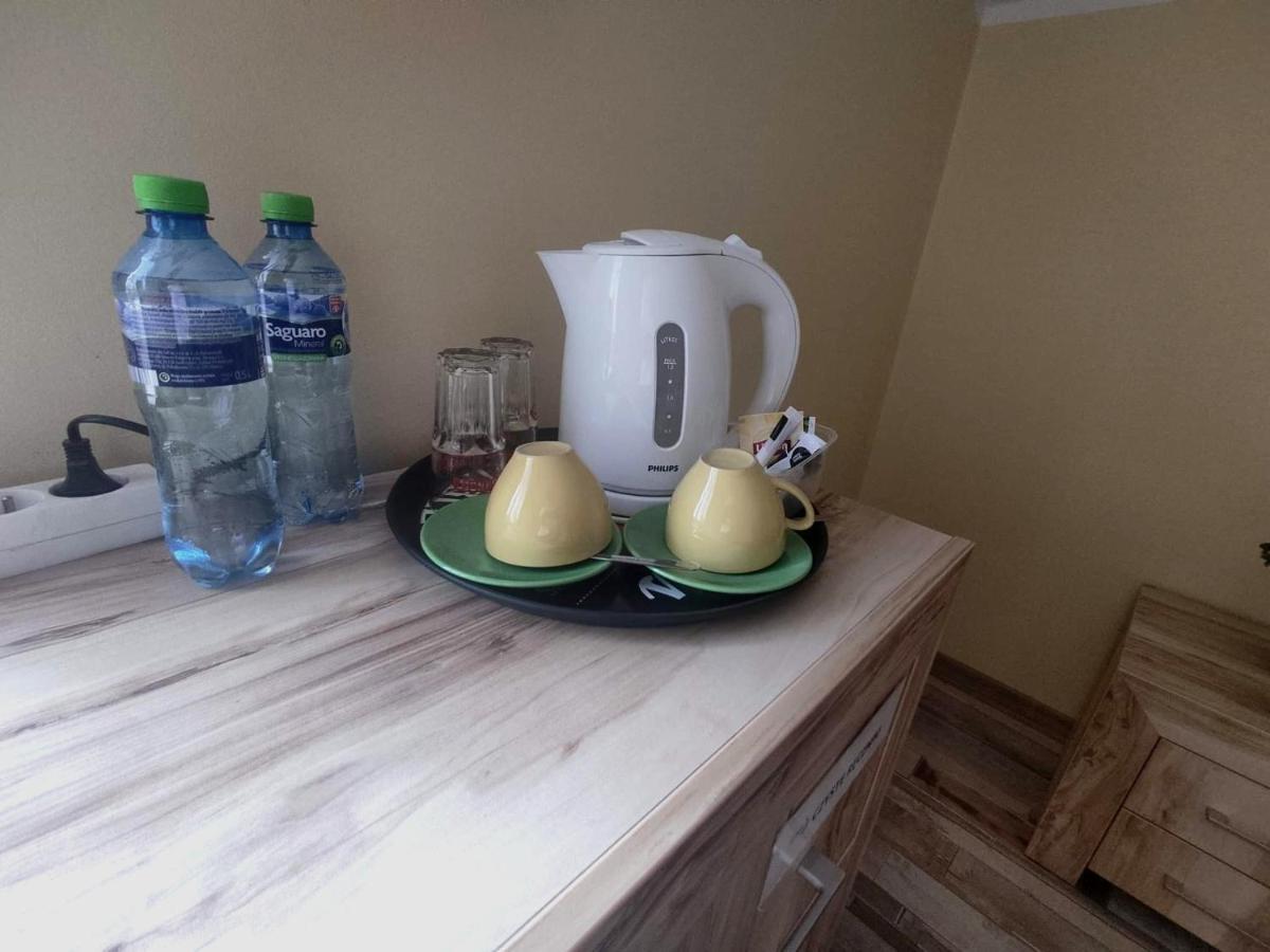 Noclegi I Restauracja Gracja Belchatow Luaran gambar